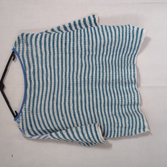 Sundance Georgette Embroidered Top Blue White Striped Short Sleeve Size Small - Picture 6 of 6